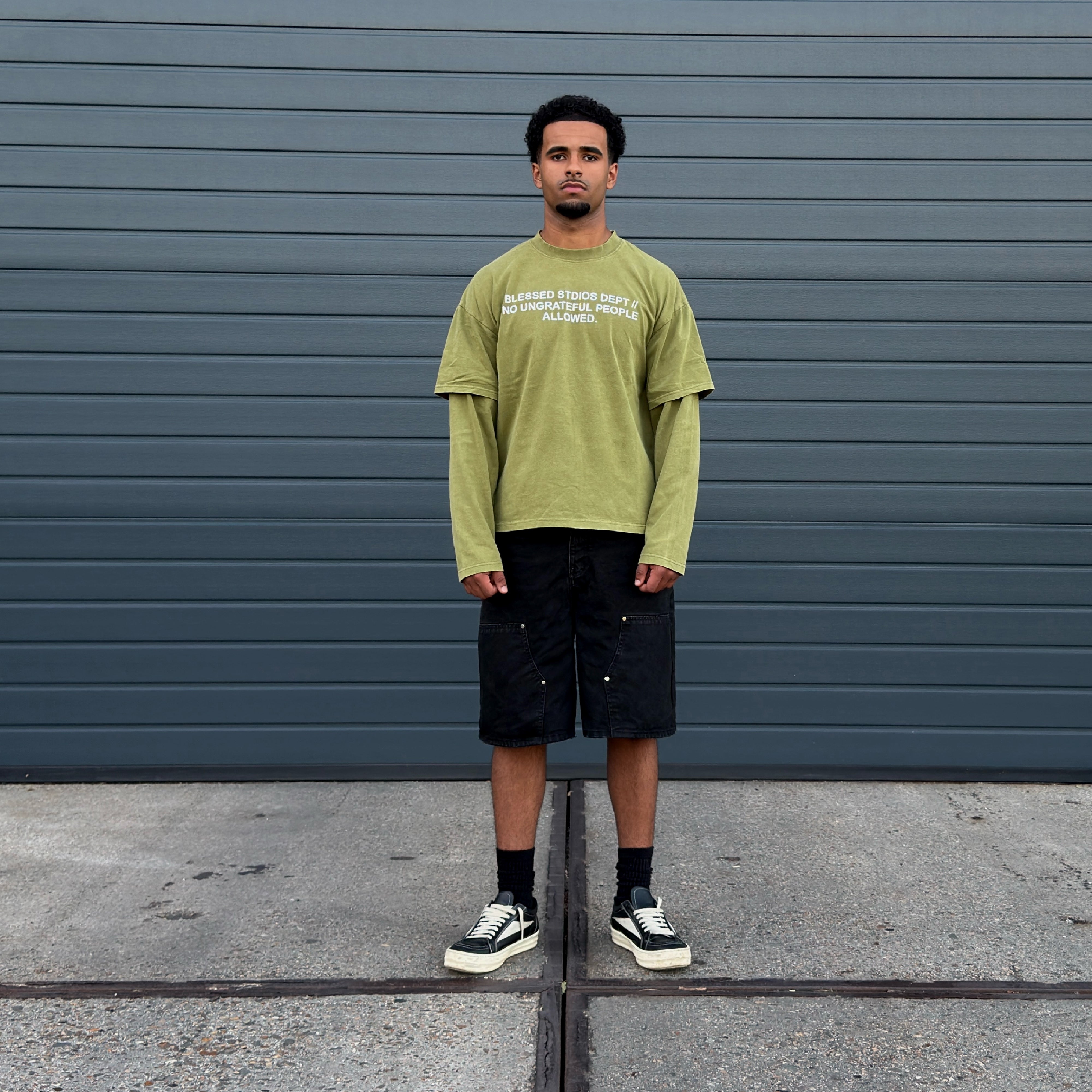 SIGNATURE DOUBLE LAYERED LONG SLEEVE - OLIVE