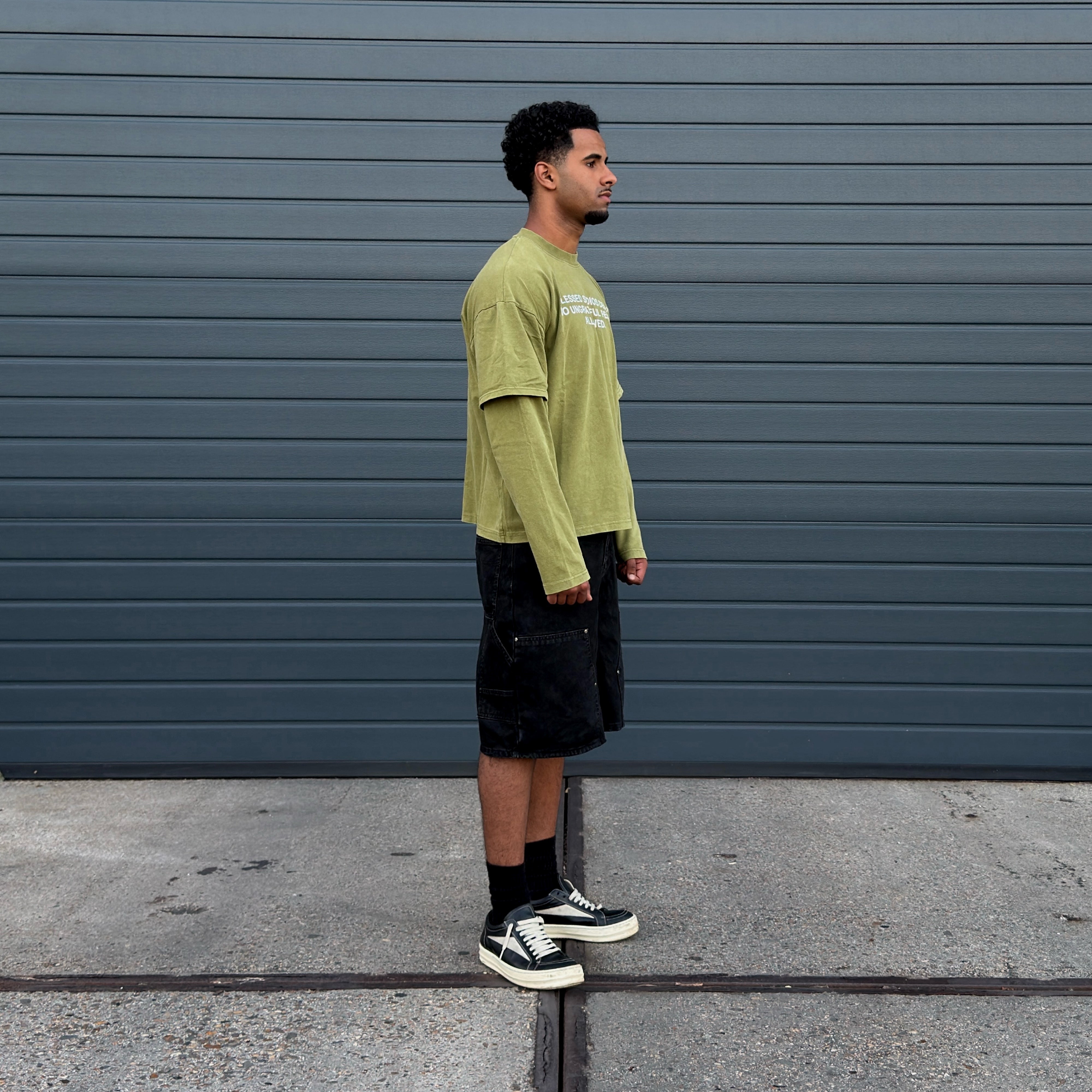 SIGNATURE DOUBLE LAYERED LONG SLEEVE - OLIVE