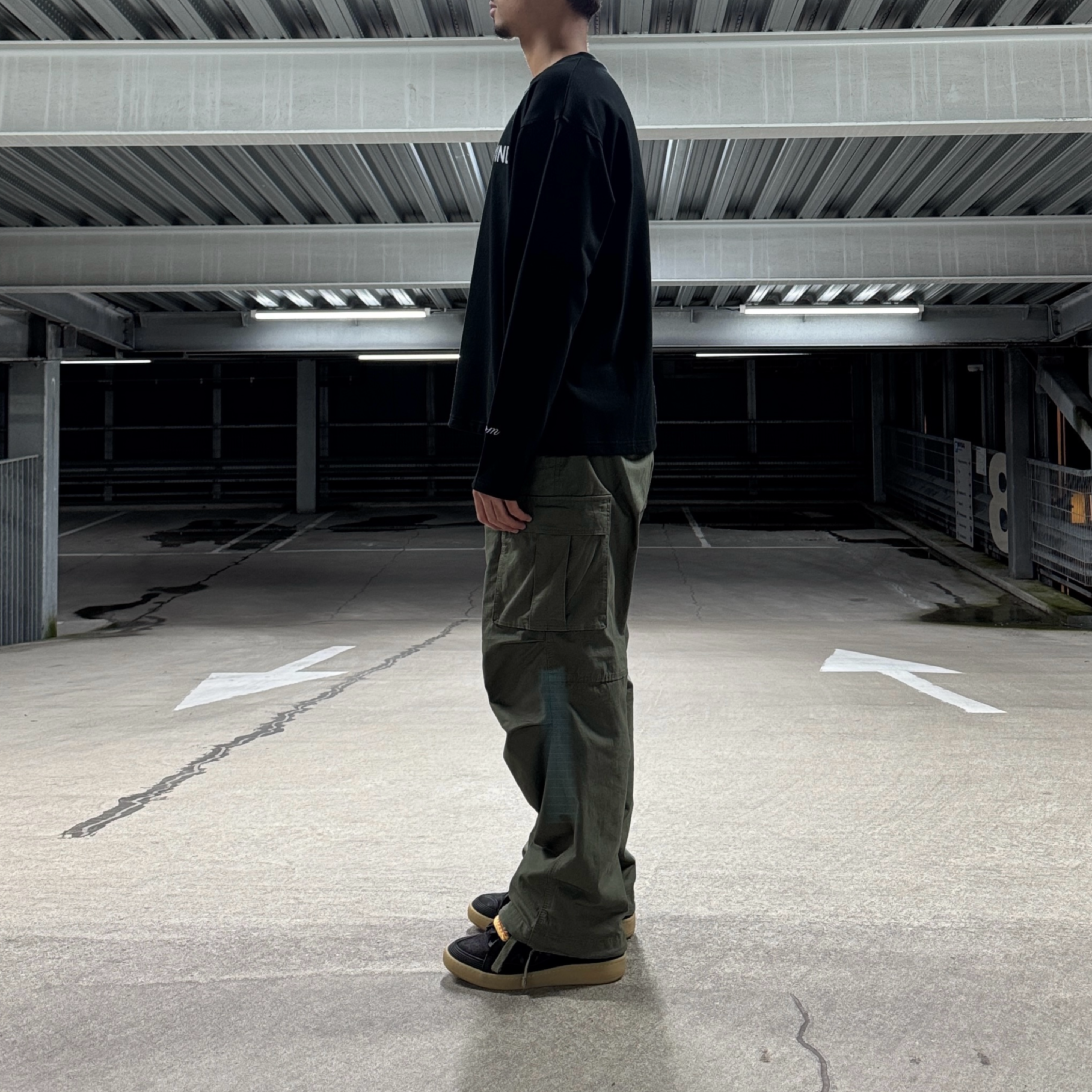 POM LONG SLEEVE - BLACK