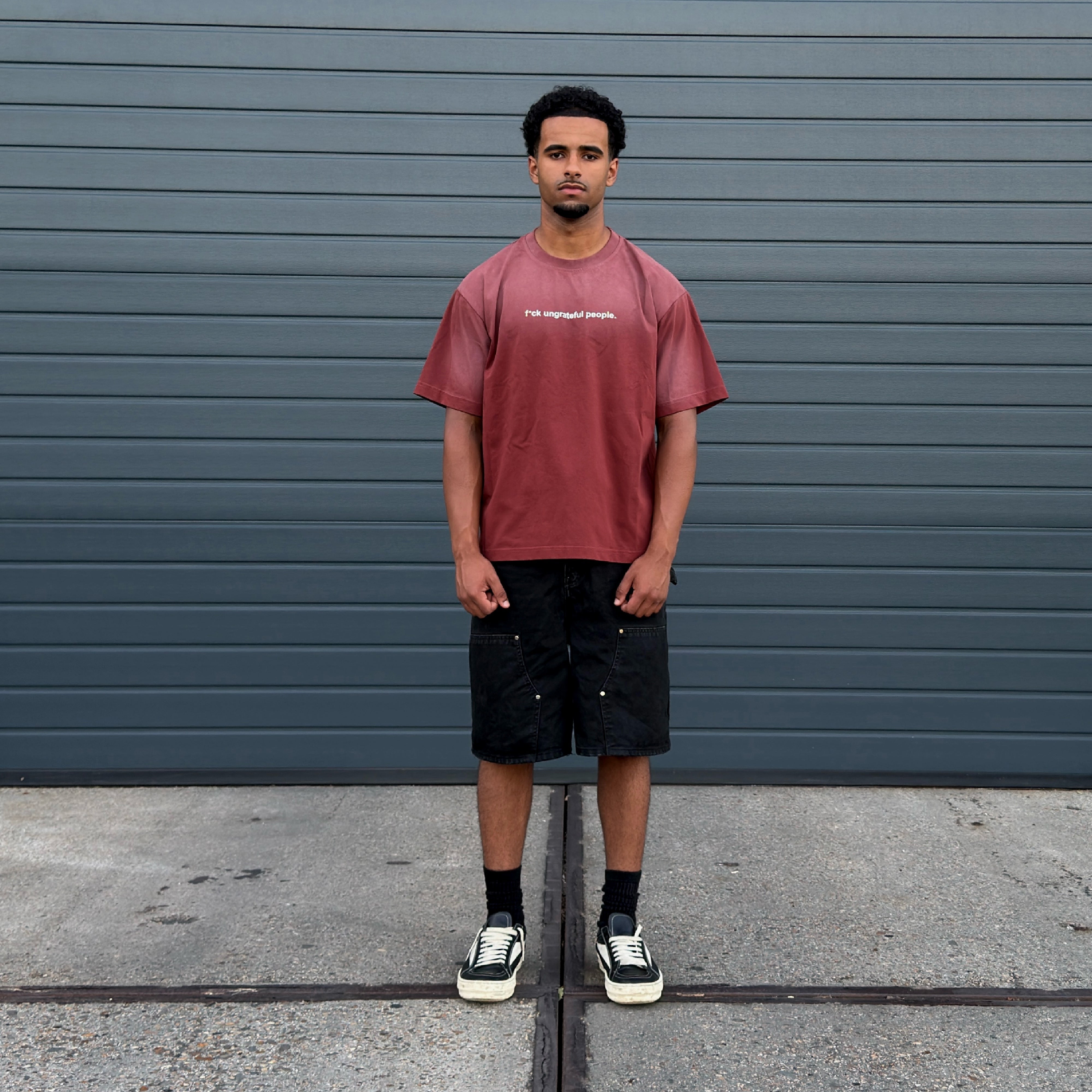 UNGRATEFUL PEOPLE TEE - BROWN